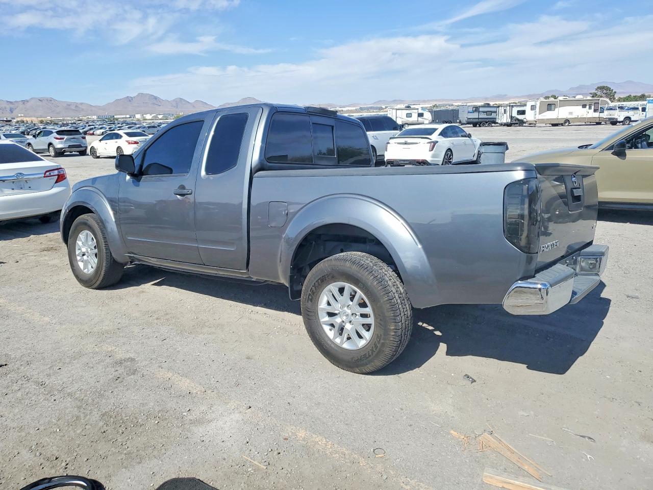 2016 Nissan Frontier Sv - zdjęcie 2