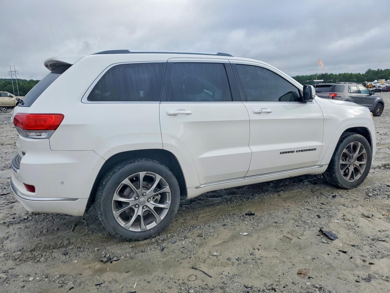 2019 Jeep Grand Cherokee Summit - zdjęcie 3