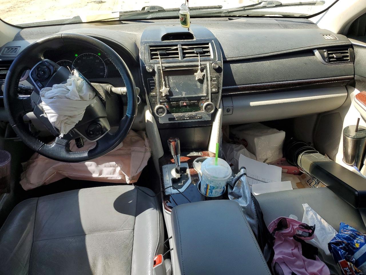 2014 Toyota Camry Xle V6 - zdjęcie 8