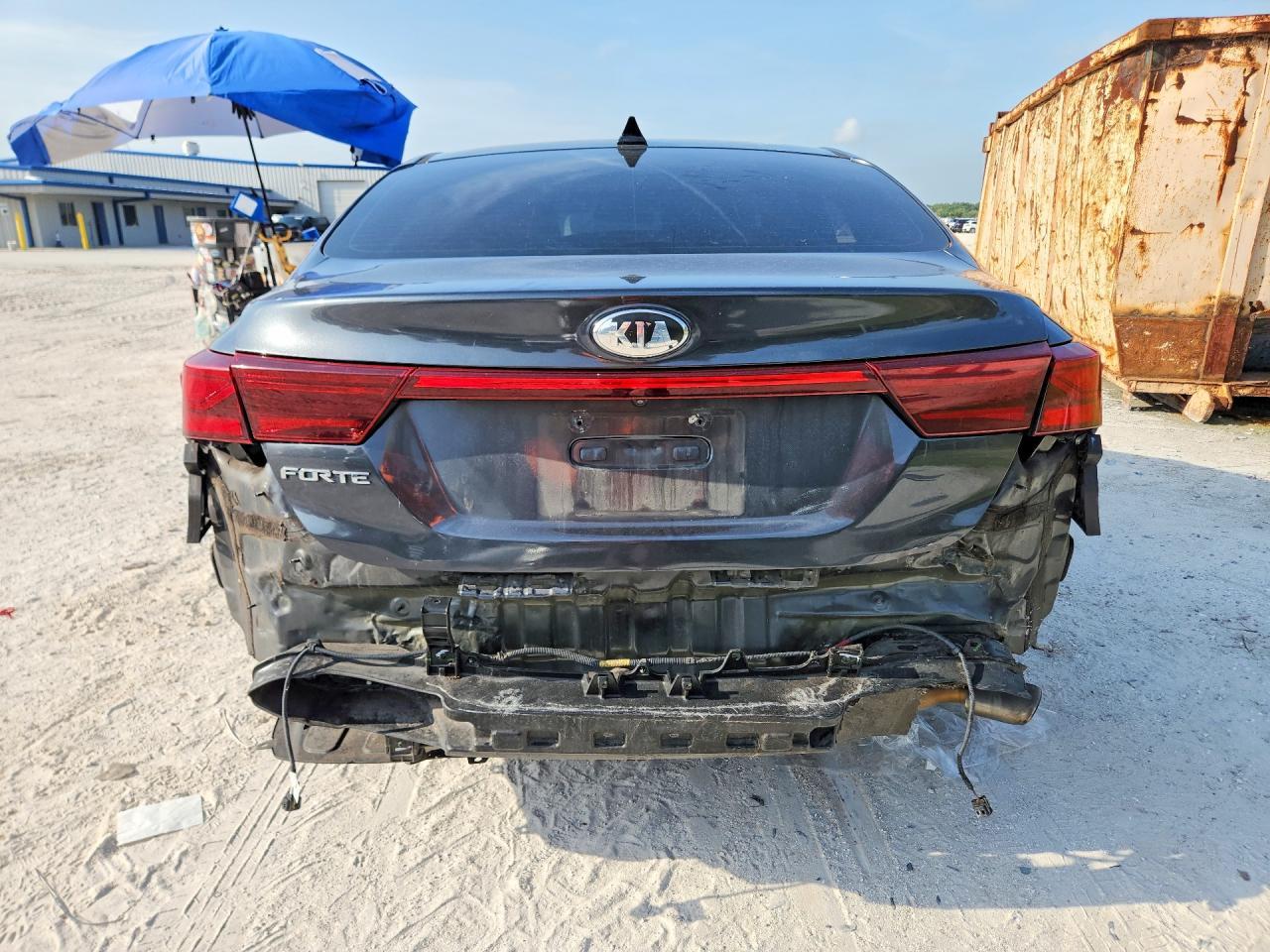 2019 Kia Forte Lxs - zdjęcie 6