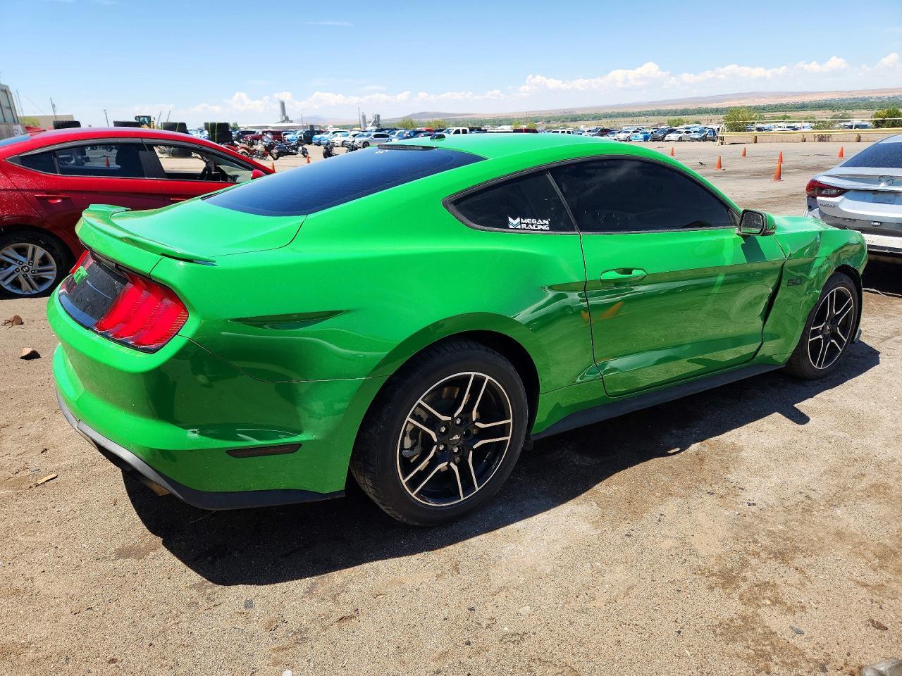 2019 Ford Mustang Gt - zdjęcie 3
