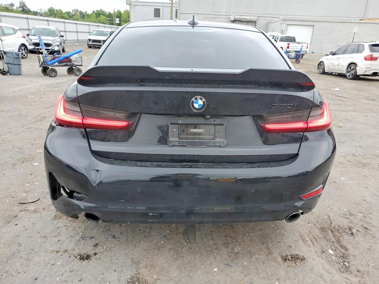 2020 BMW 330I - zdjęcie 6