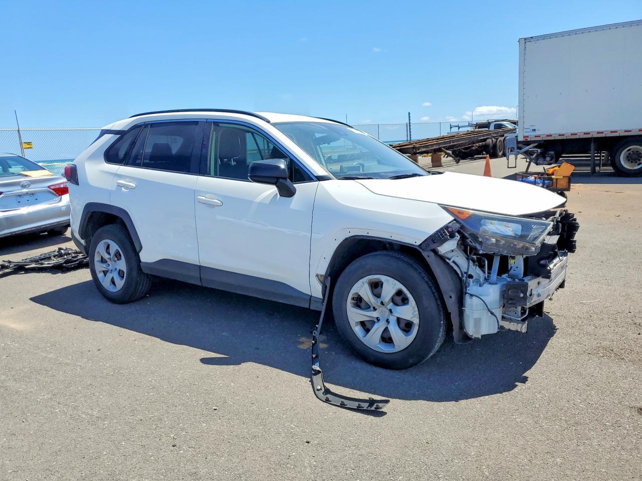 2019 Toyota Rav4 Le - zdjęcie 4