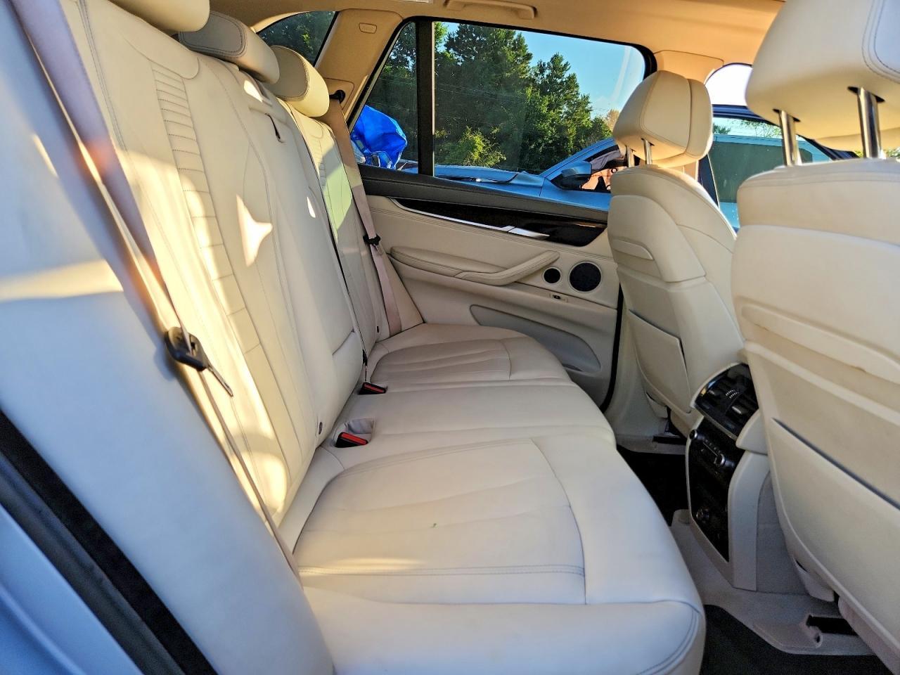 2016 BMW X5 - zdjęcie 11