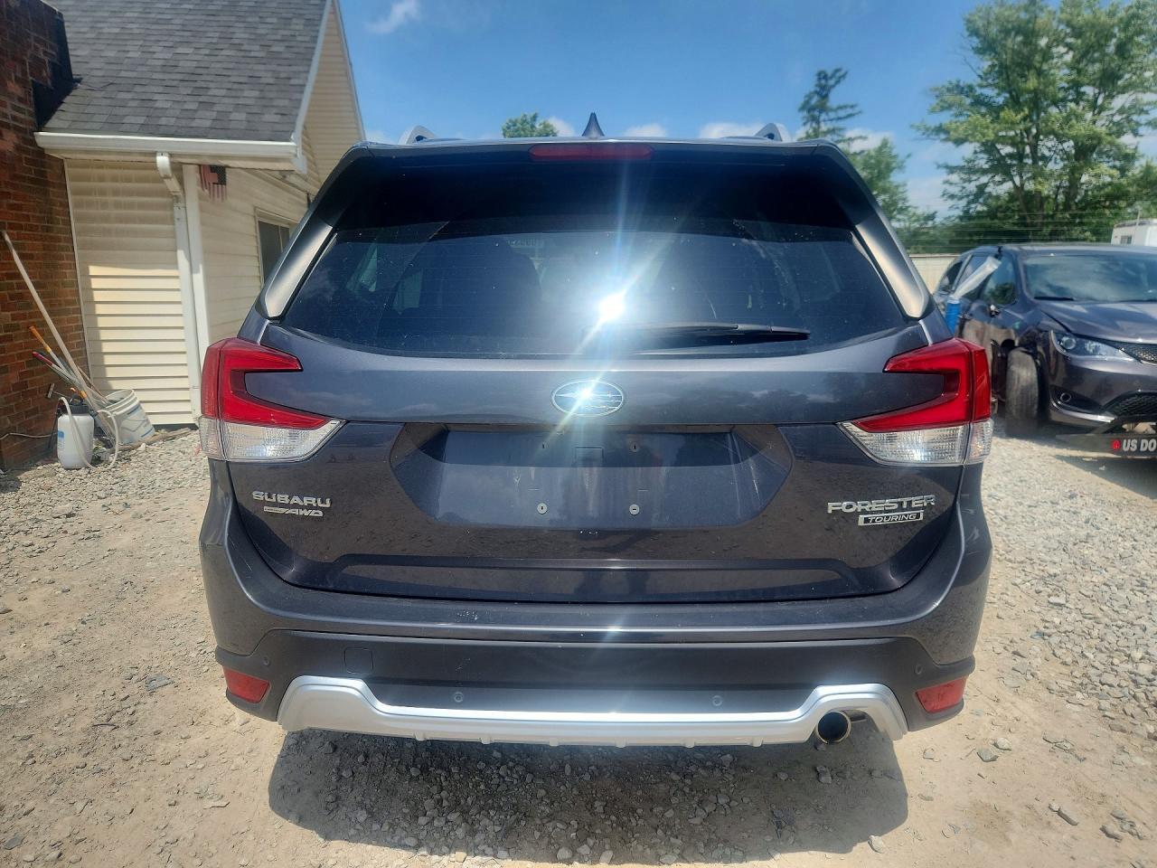 2023 Subaru Forester Touring - zdjęcie 6