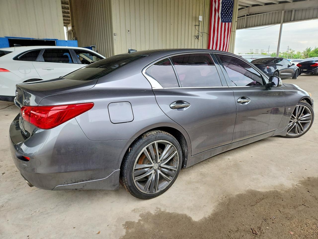 2014 Infiniti Q50 Premium - zdjęcie 3
