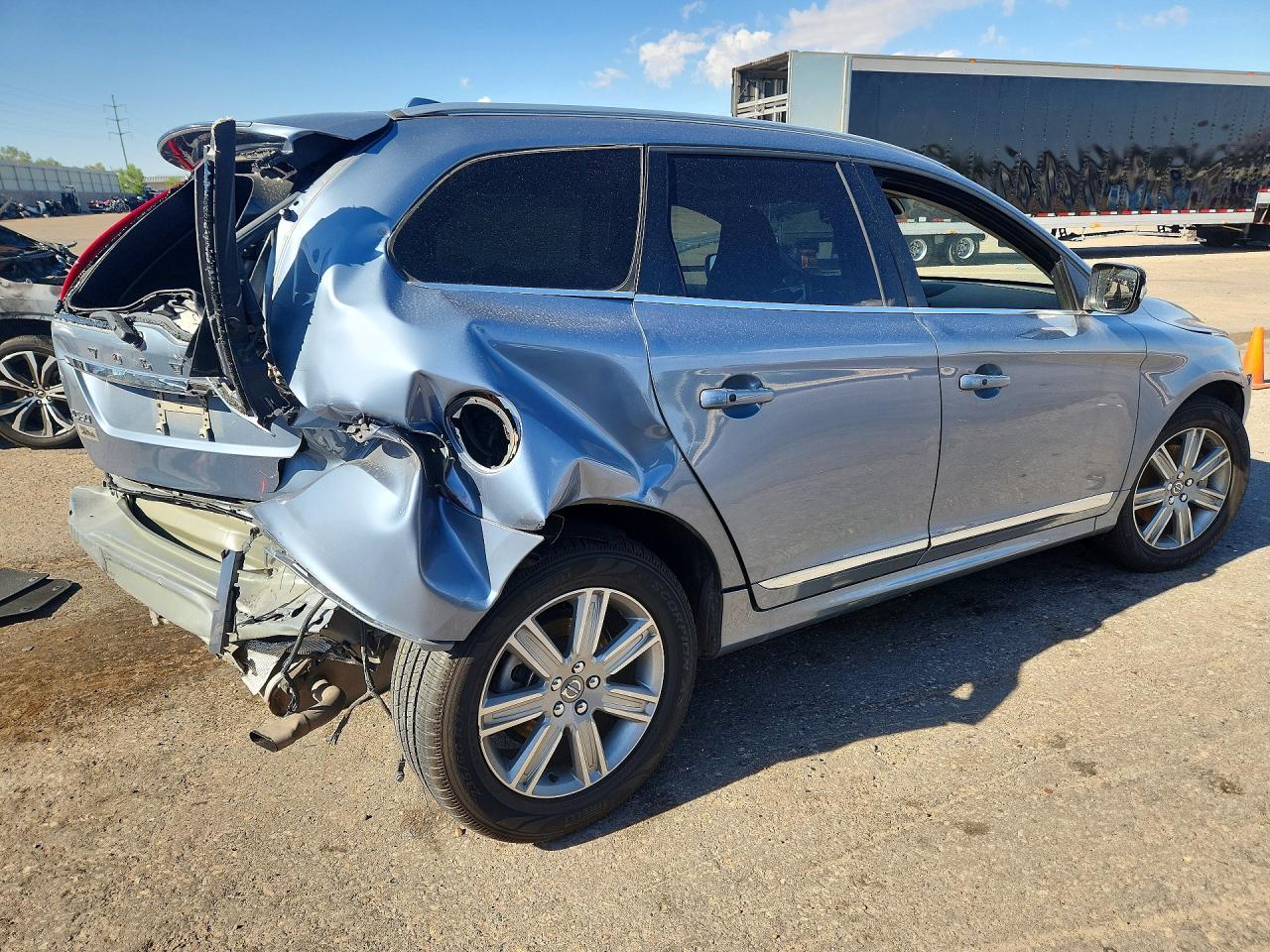 2017 Volvo Xc60 T5 Inscription - zdjęcie 5