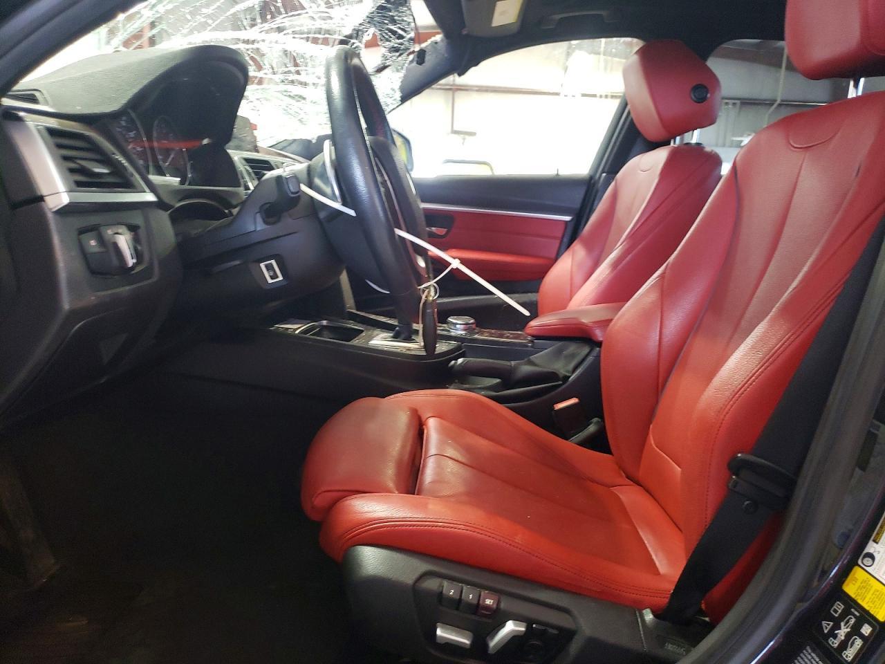2016 BMW Seria 3 328i - zdjęcie 7