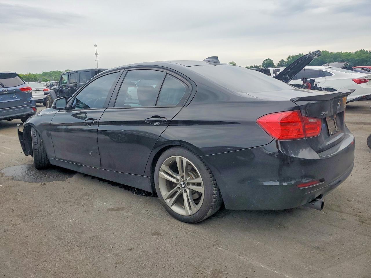 2014 BMW 328 D xDrive - zdjęcie 2