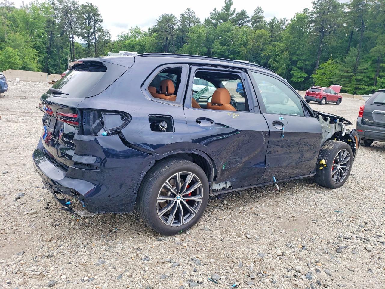 2024 BMW X5 xDrive40I - zdjęcie 3