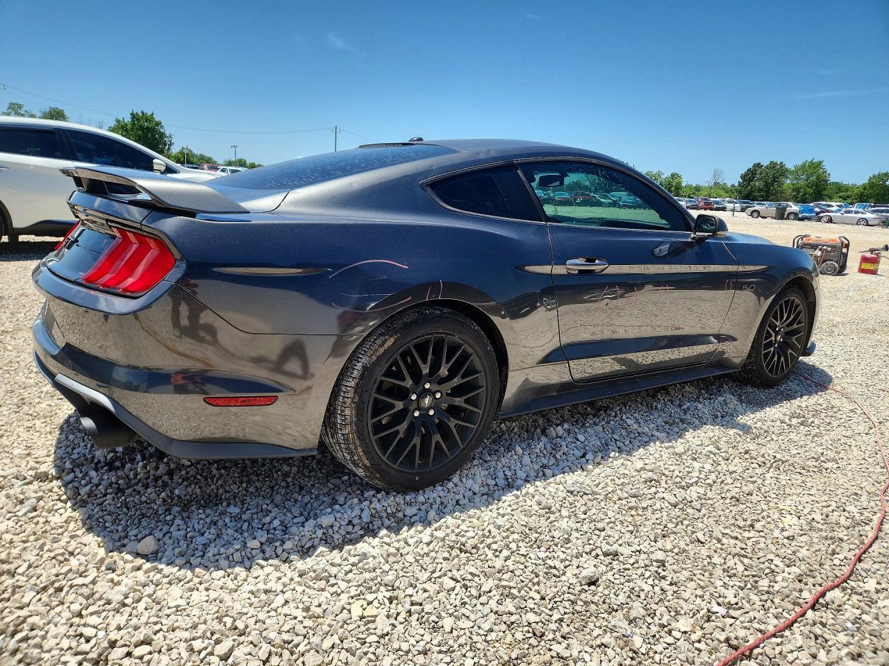 2019 Ford Mustang Gt - zdjęcie 3
