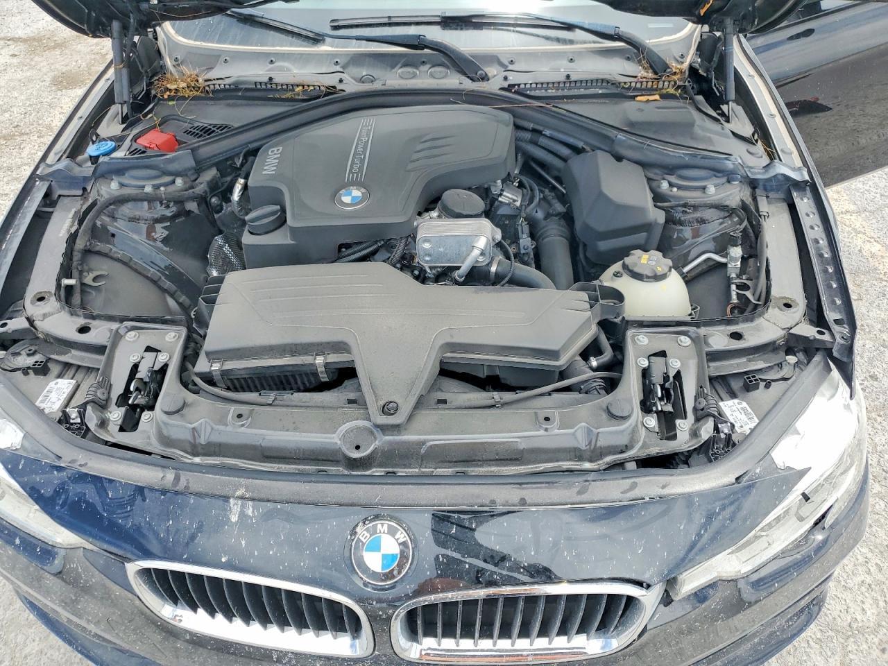 2018 BMW 320 I - zdjęcie 11