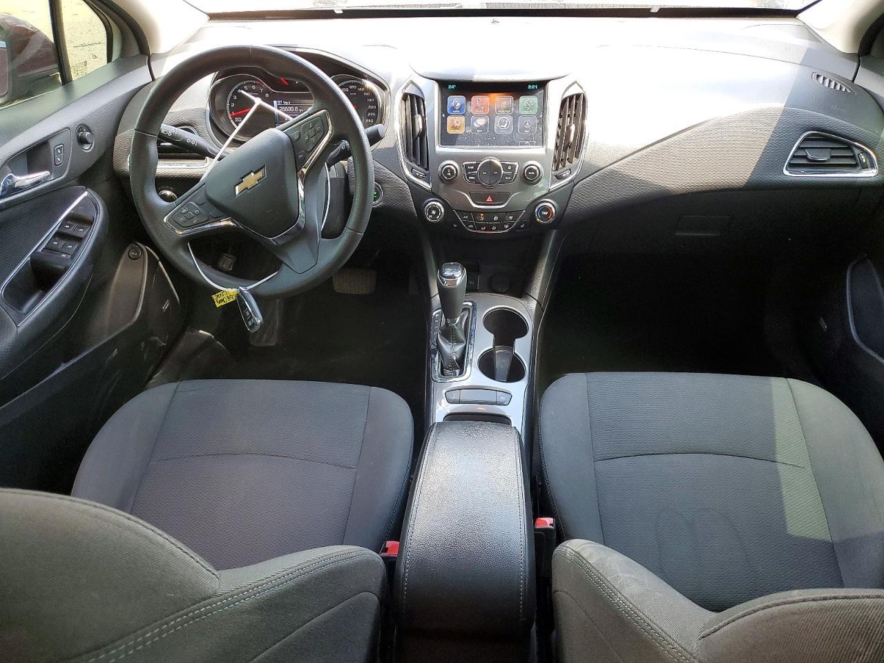 2018 Chevrolet Cruze Lt - zdjęcie 8