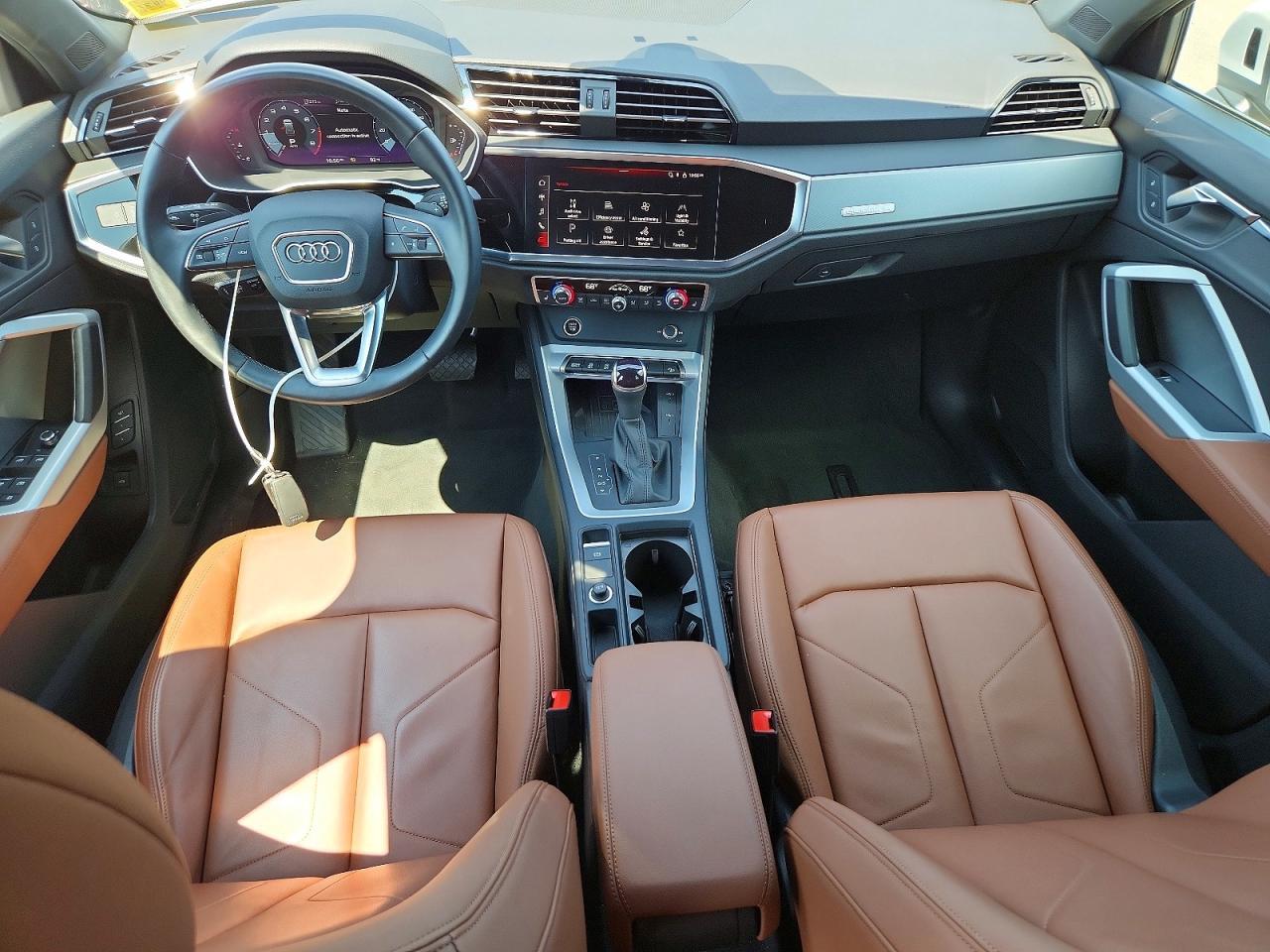 2024 Audi Q3 Premium Plus S Line 45 - zdjęcie 8
