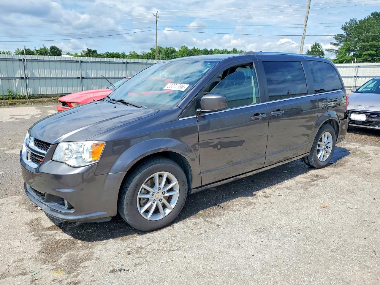 2019 Dodge Grand Caravan Sxt - zdjęcie główne