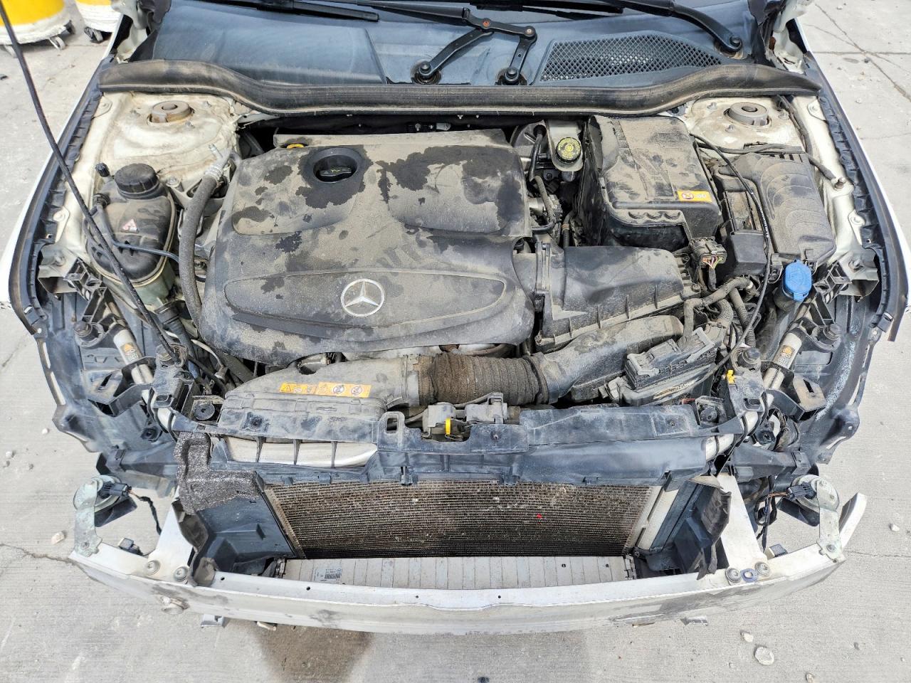2014 Mercedes-Benz Cla 250 4Matic - zdjęcie 11