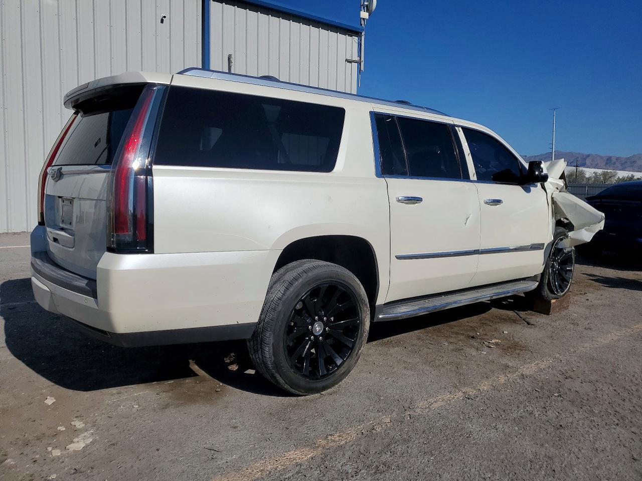 2015 Cadillac Escalade Esv Luxury - zdjęcie 3