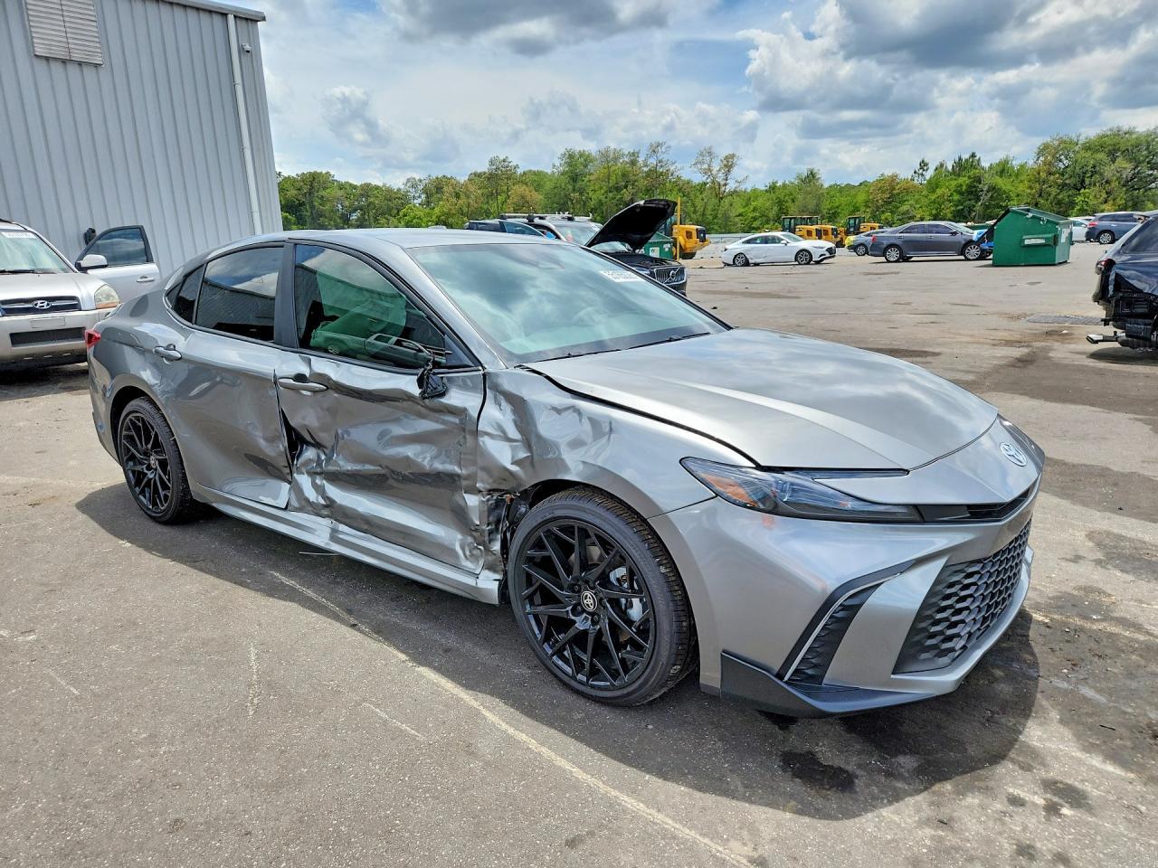 2026 Toyota Camry Se - zdjęcie 4