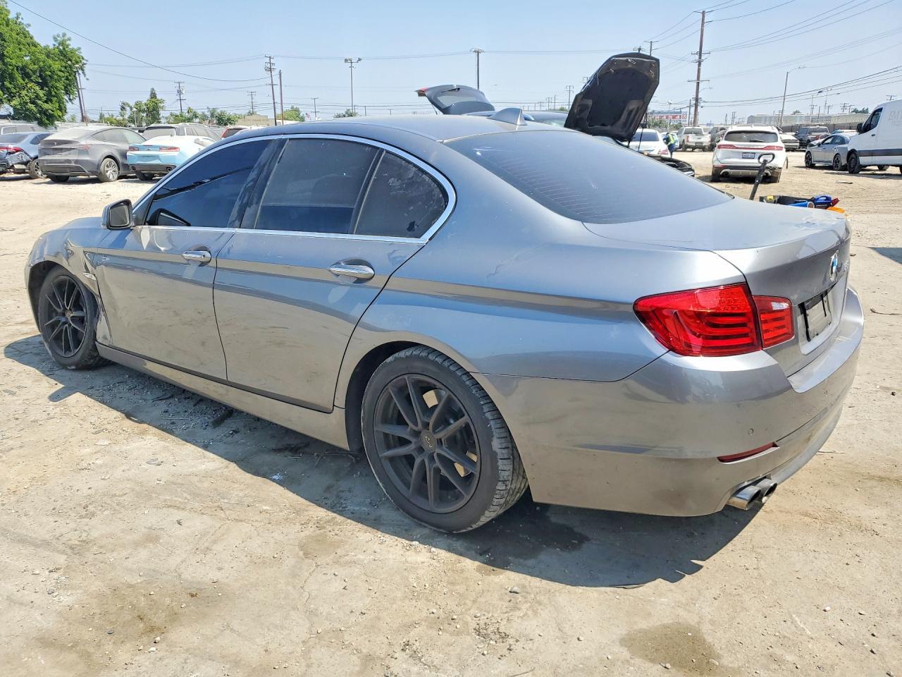 2013 BMW 528 I - zdjęcie 2