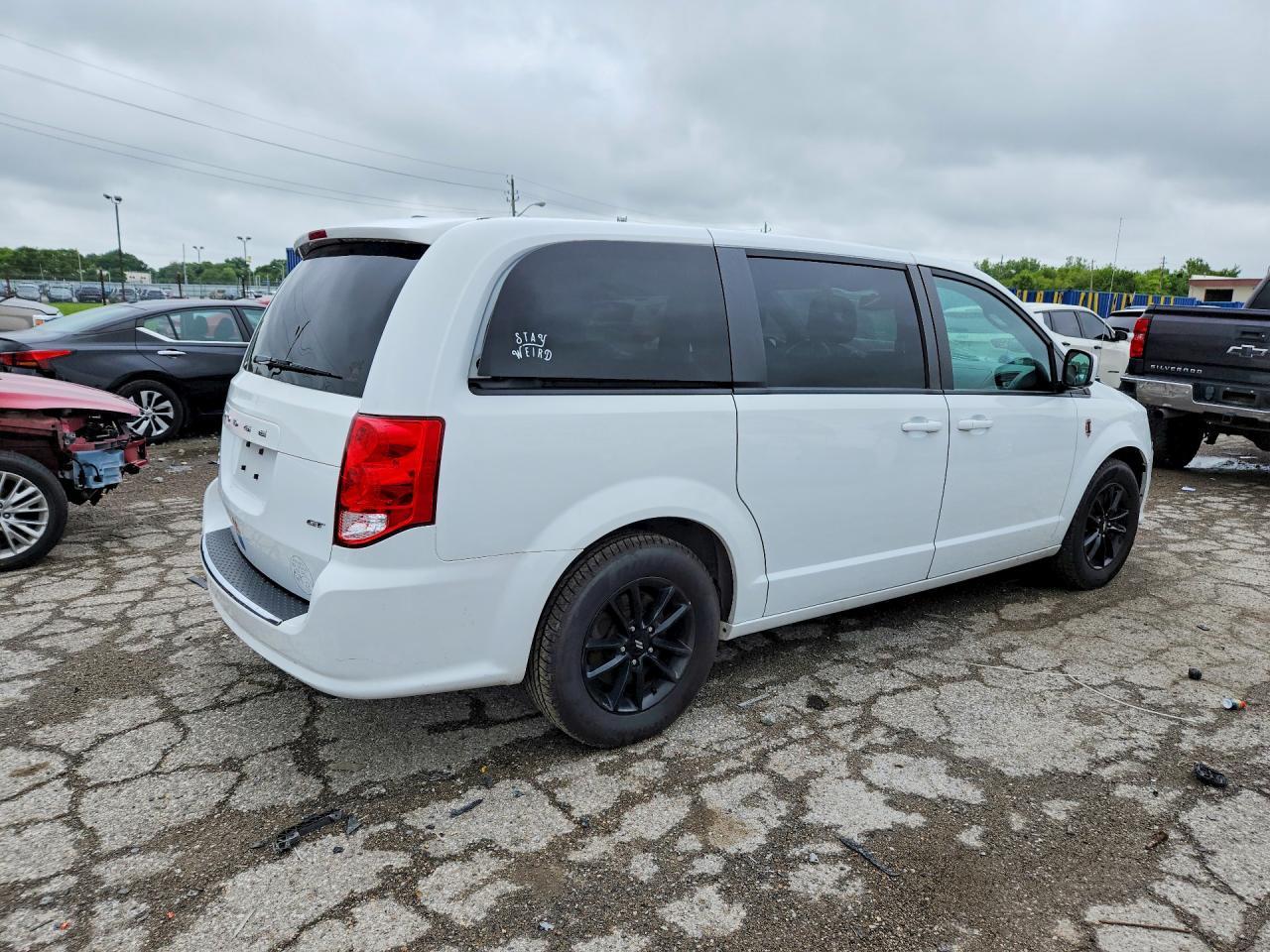 2020 Dodge Grand Caravan Gt - zdjęcie 3