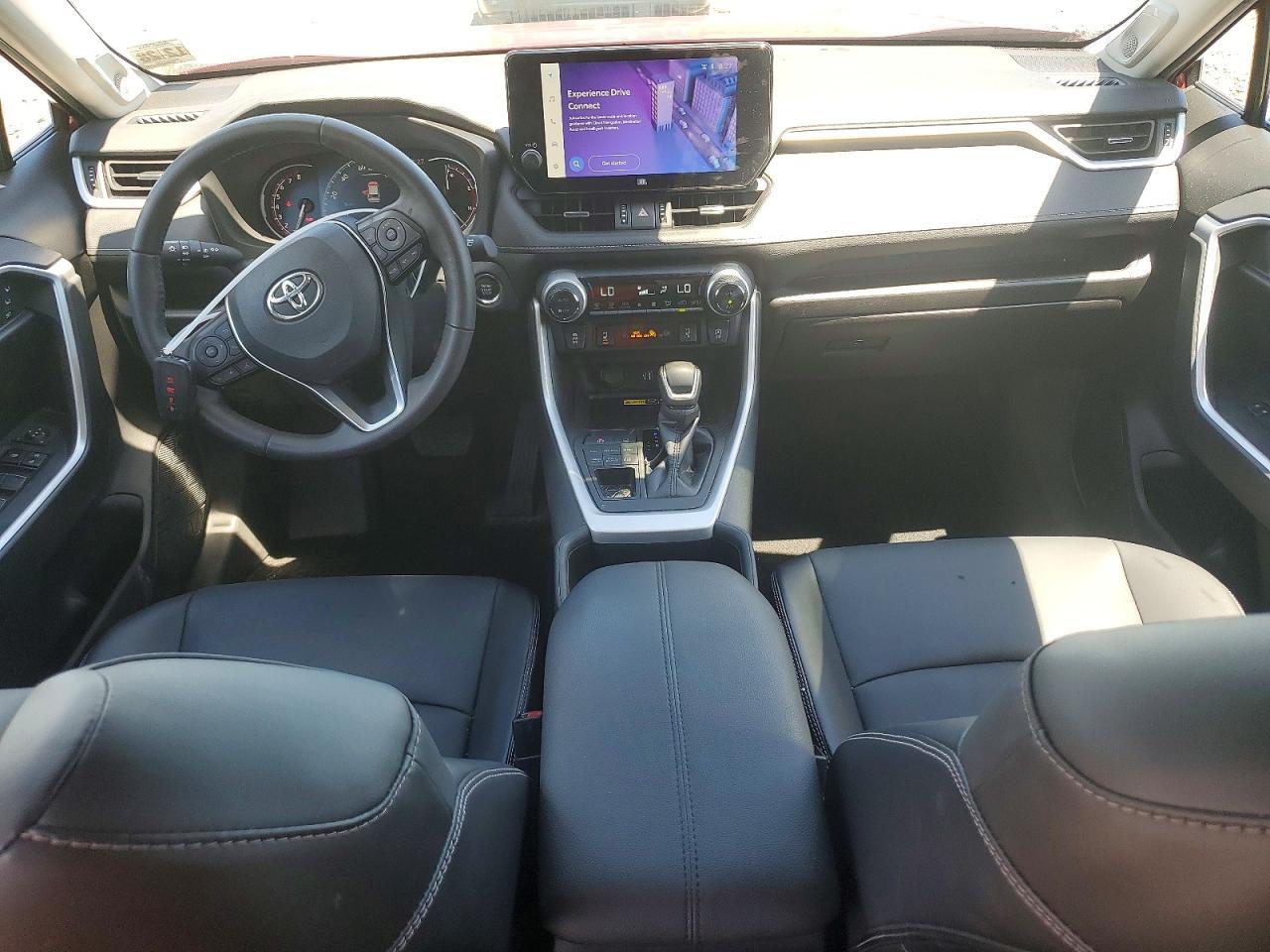 2024 Toyota Rav4 Xle Premium - zdjęcie 8