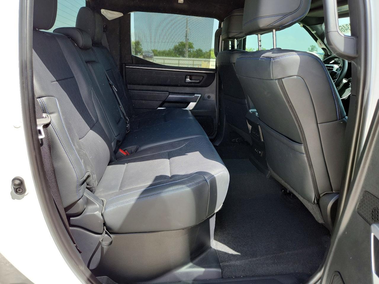 2024 Toyota Tundra Platinum - zdjęcie 10
