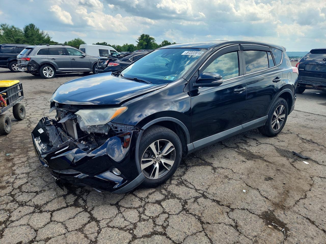 2018 Toyota Rav4 Xle - zdjęcie główne