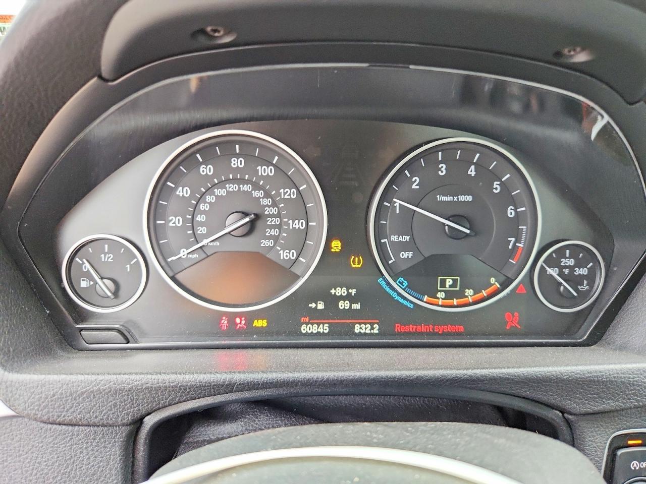 2018 BMW Seria 3 320i - zdjęcie 9
