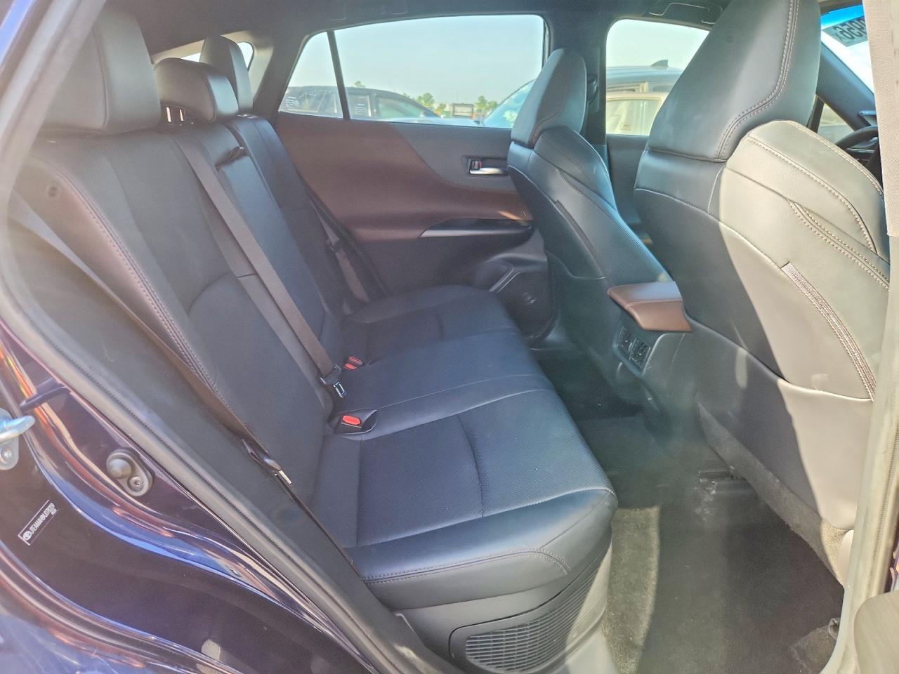 2021 Toyota Venza Xle - zdjęcie 11
