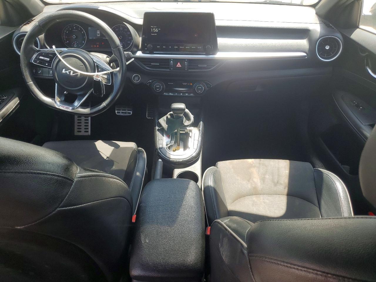 2023 Kia Forte Gt Line - zdjęcie 8