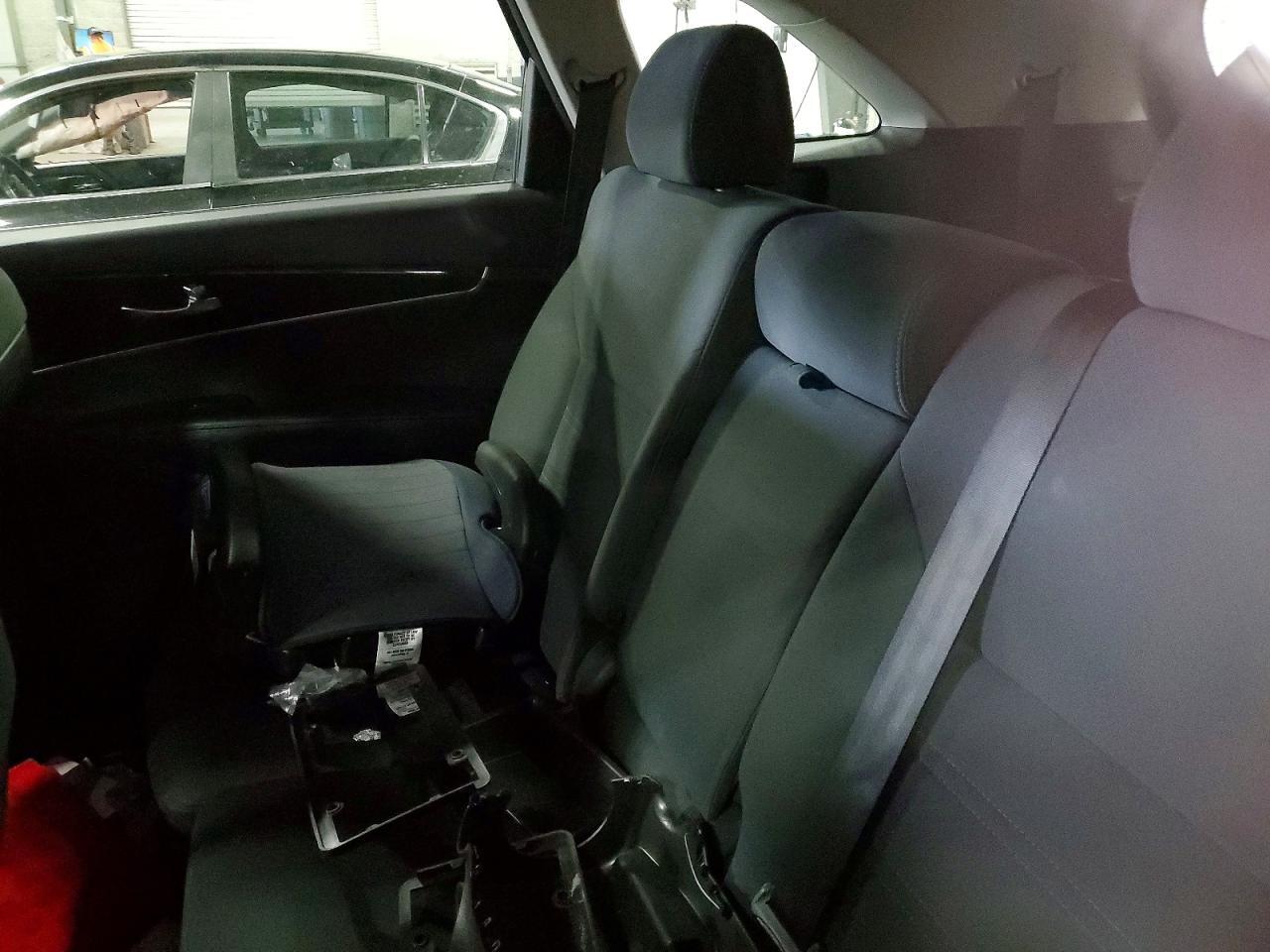 2019 Kia Sorento Lx V6 - zdjęcie 10