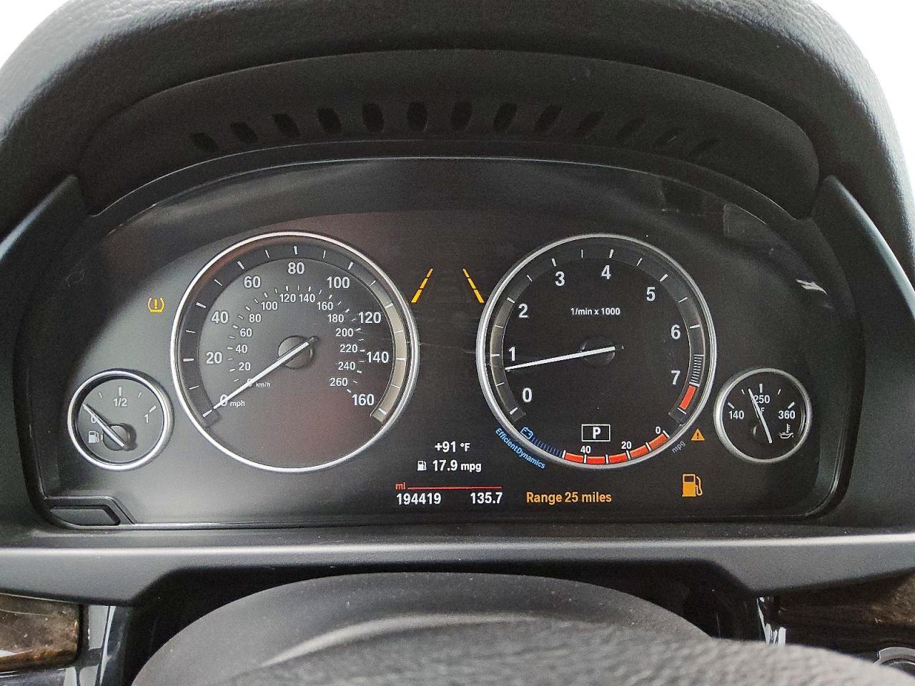 2015 BMW X5 xDrive50I - zdjęcie 9