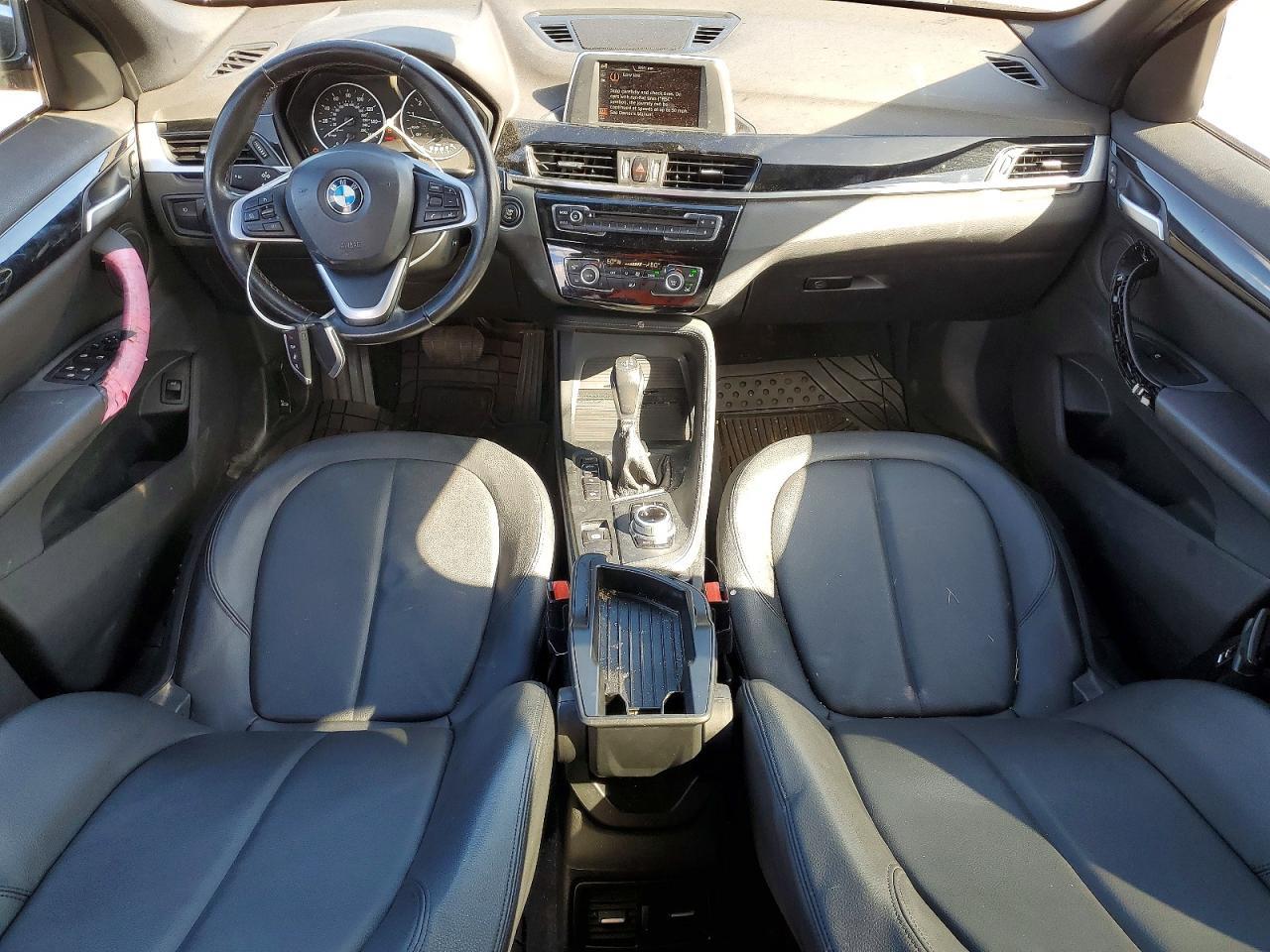 2017 BMW X1 xDrive28I - zdjęcie 8