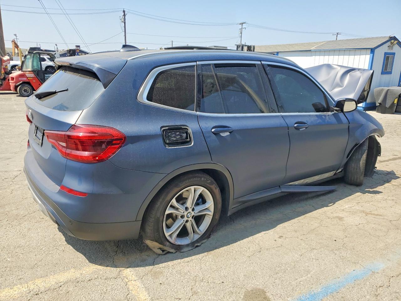 2020 BMW X3 Sdrive30I - zdjęcie 3