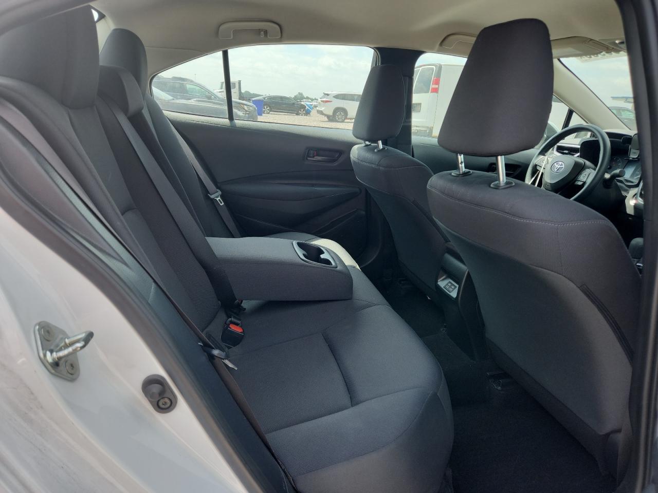 2024 Toyota Corolla Le - zdjęcie 10