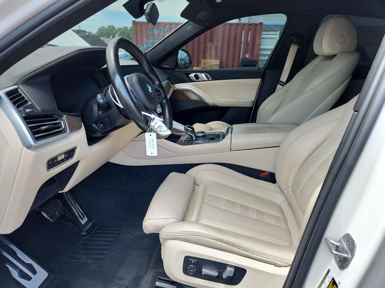 2021 BMW X6 xDrive40I - zdjęcie 7