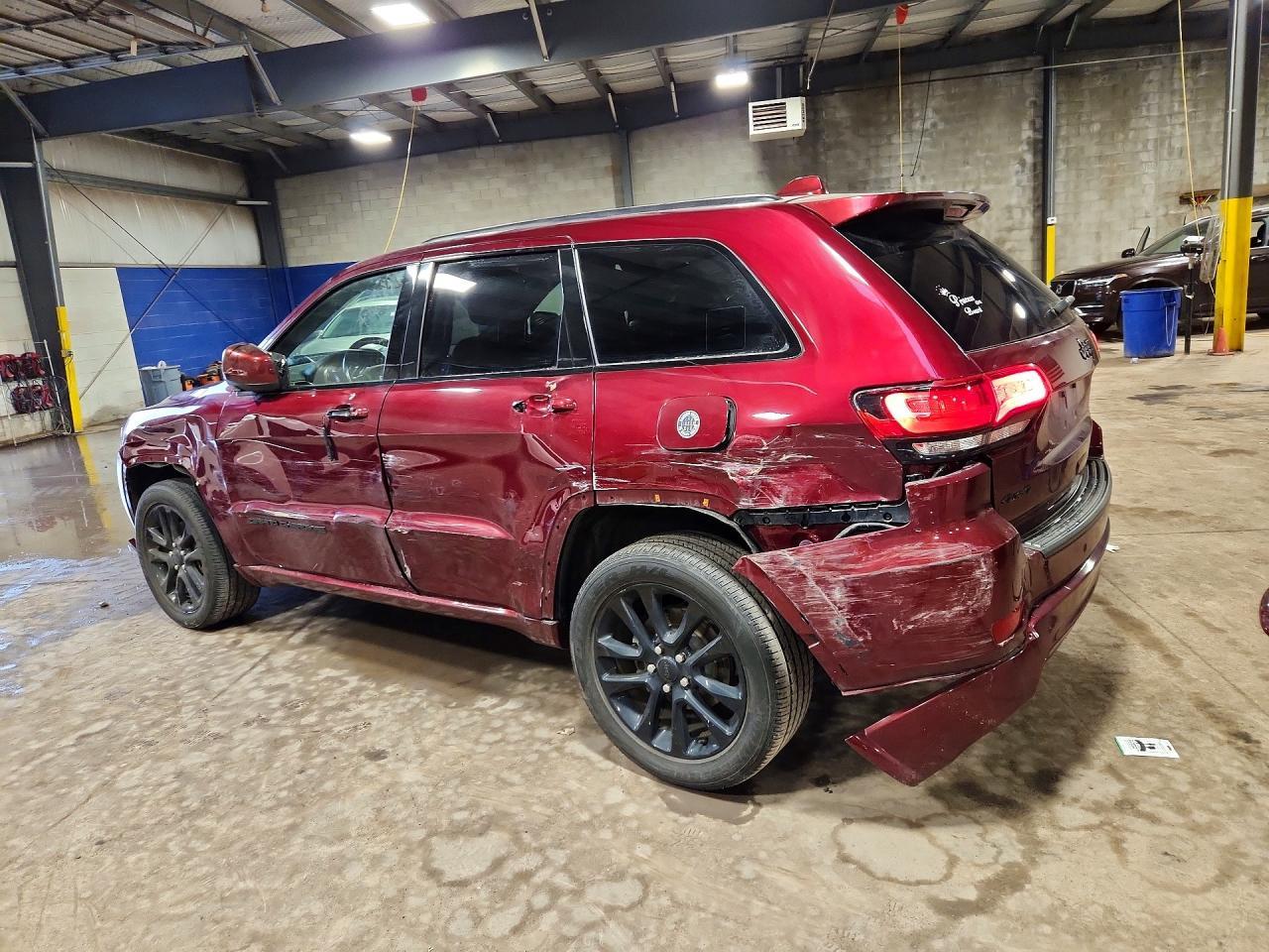 2020 Jeep Grand Cherokee Laredo - zdjęcie 2