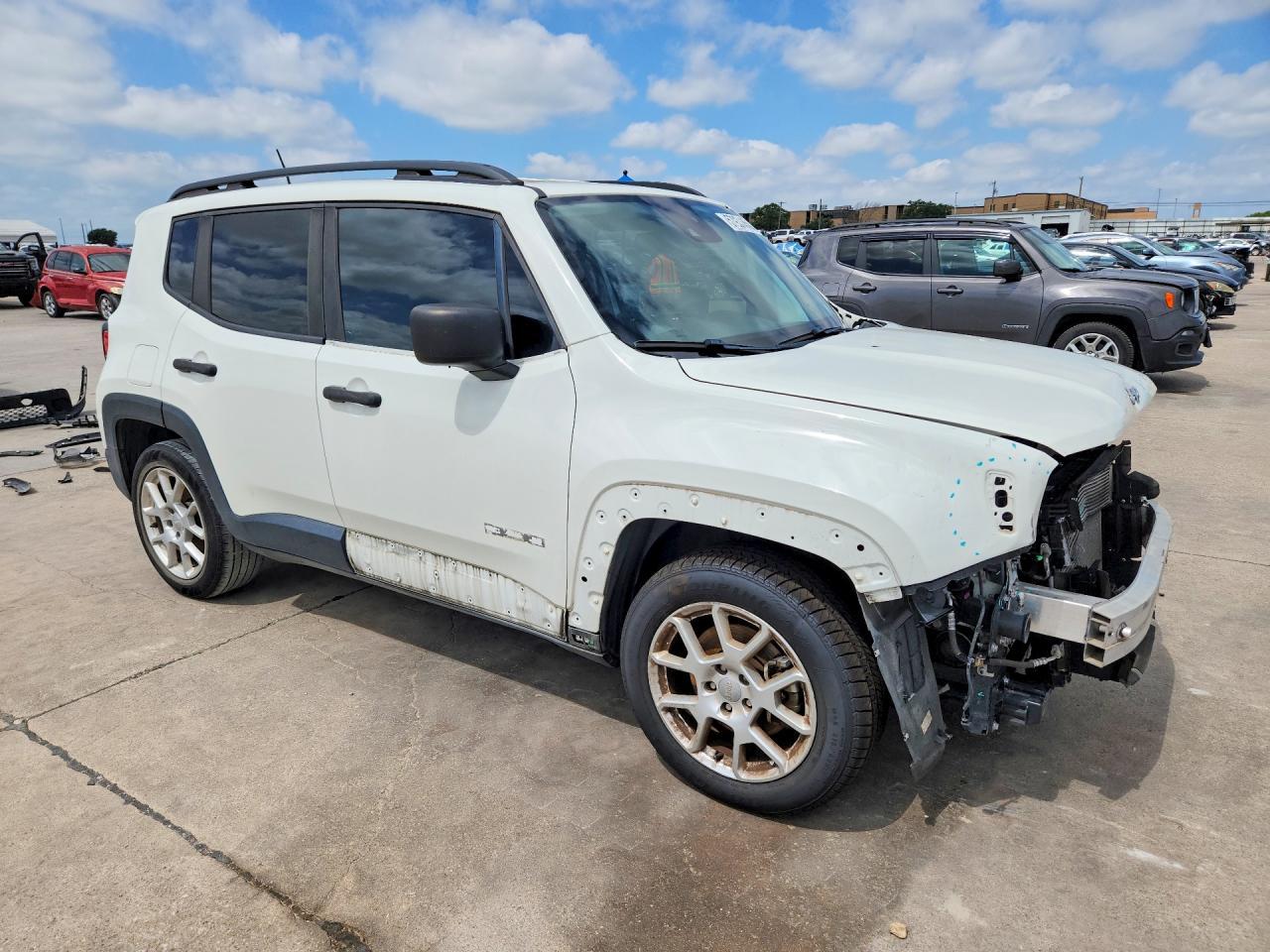 2021 Jeep Renegade Sport - zdjęcie 4