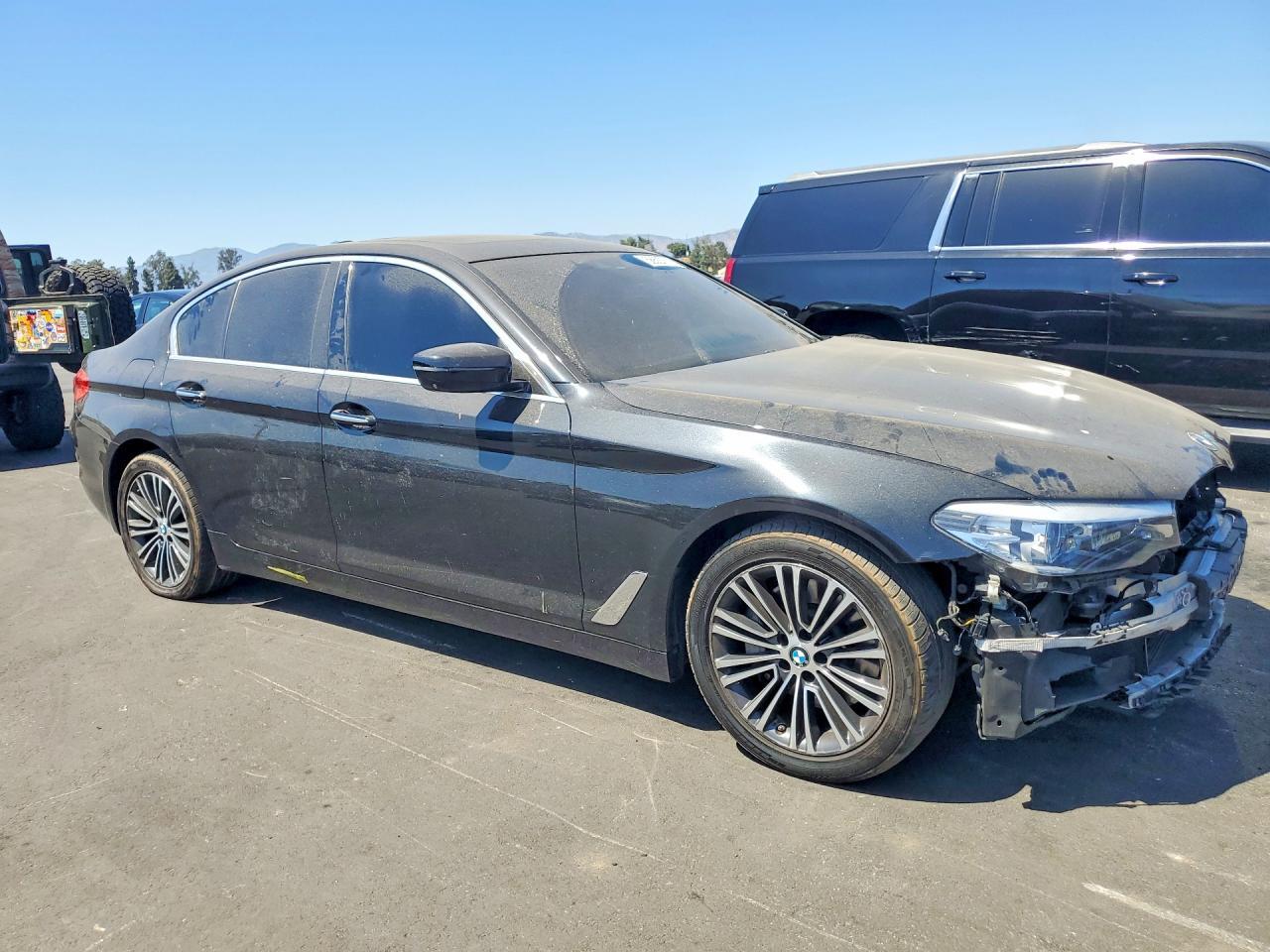 2018 BMW 530 I - zdjęcie 4