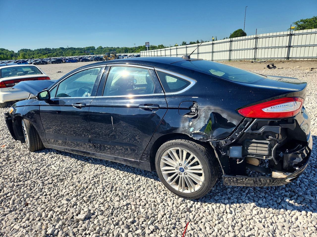 2016 Ford Fusion Se - zdjęcie 2
