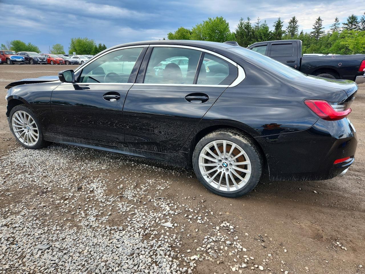 BMW Seria 3 - zdjęcie 2