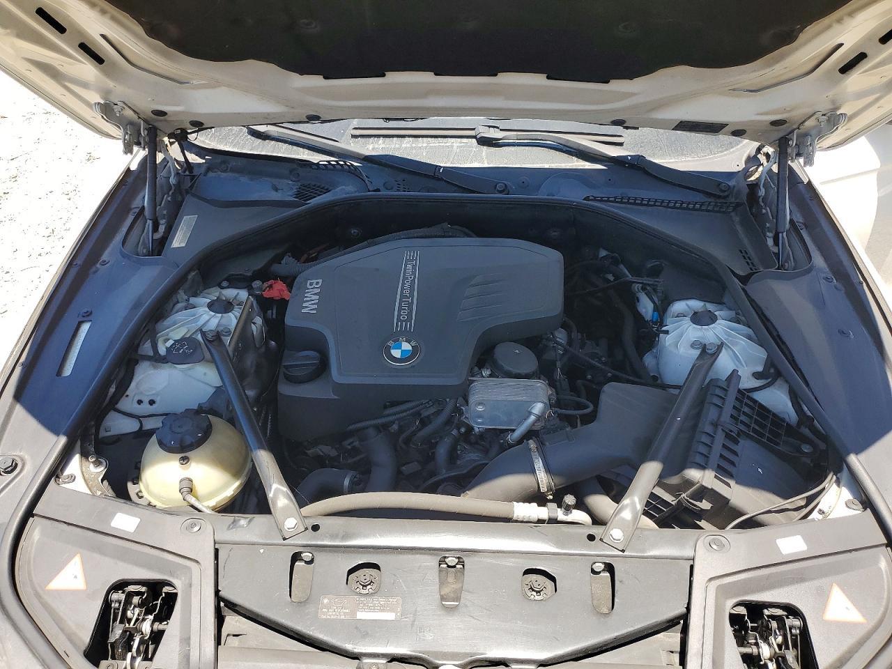 2013 BMW 528 I - zdjęcie 11