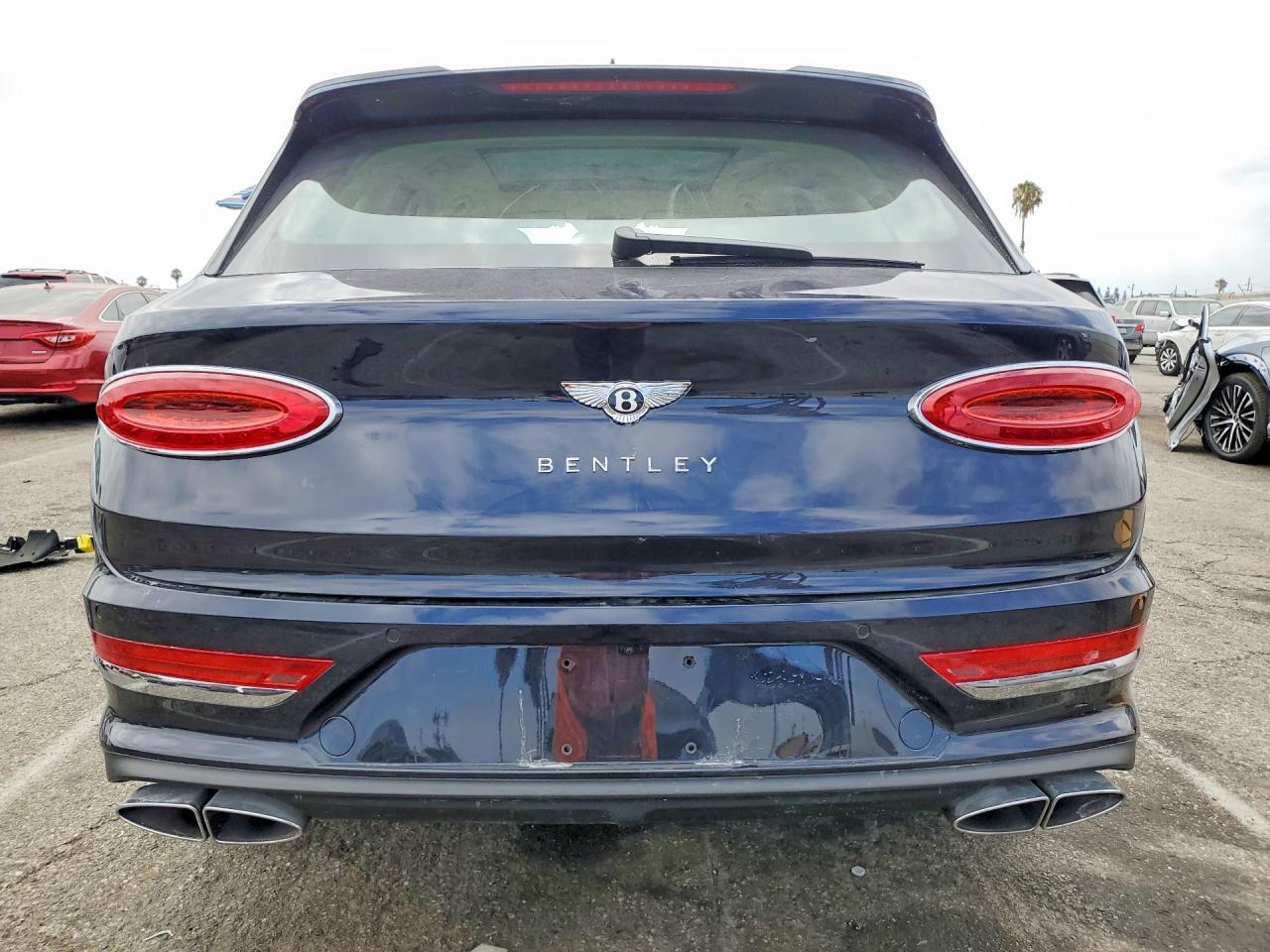 2025 Bentley Bentayga - zdjęcie 6