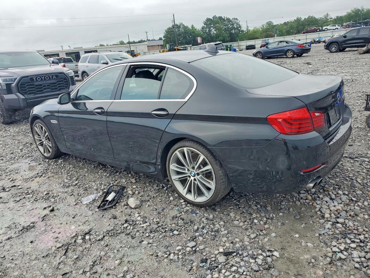 2016 BMW 528 I - zdjęcie 2