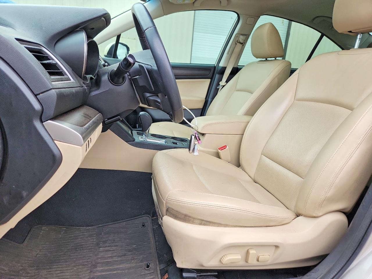 2017 Subaru Legacy 3.6R Limited - zdjęcie 7