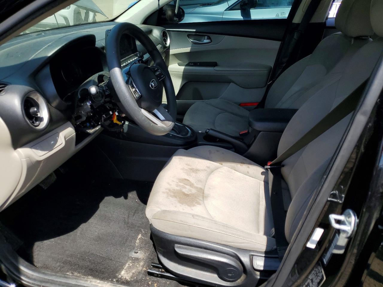 2019 Kia Forte Lxs - zdjęcie 7