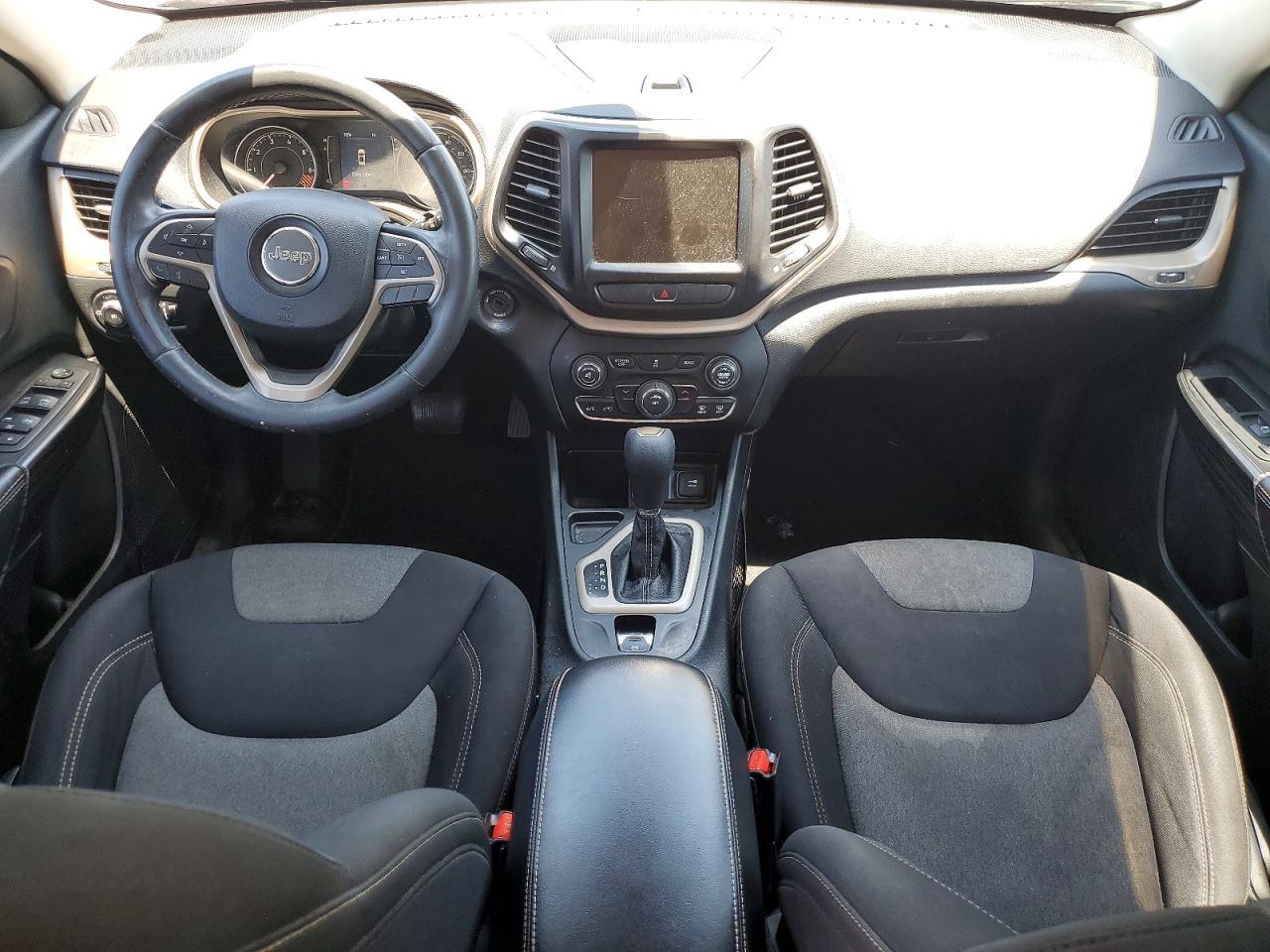 2014 Jeep Cherokee Latitude - zdjęcie 8