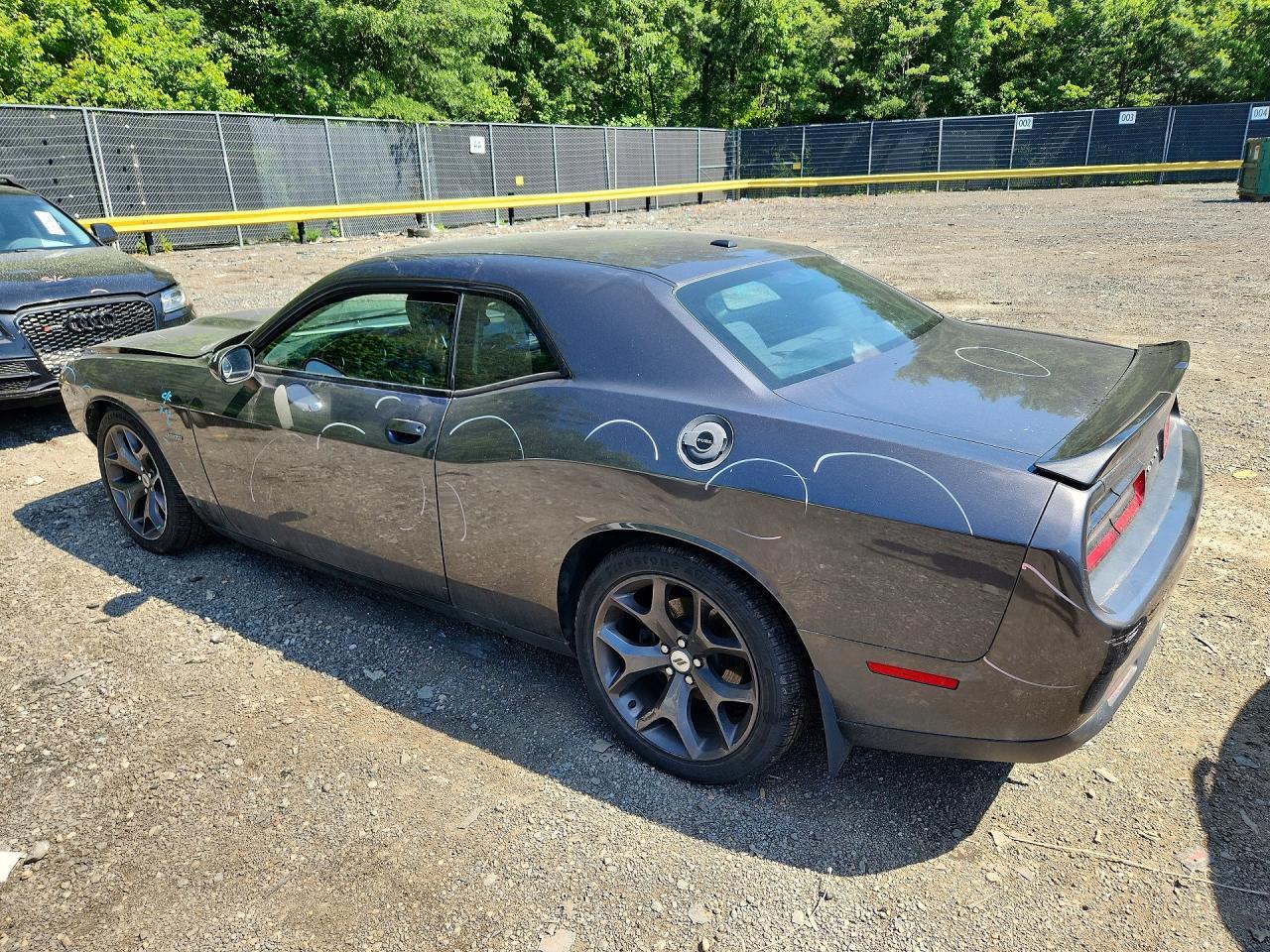2019 Dodge Challenger R - zdjęcie 2
