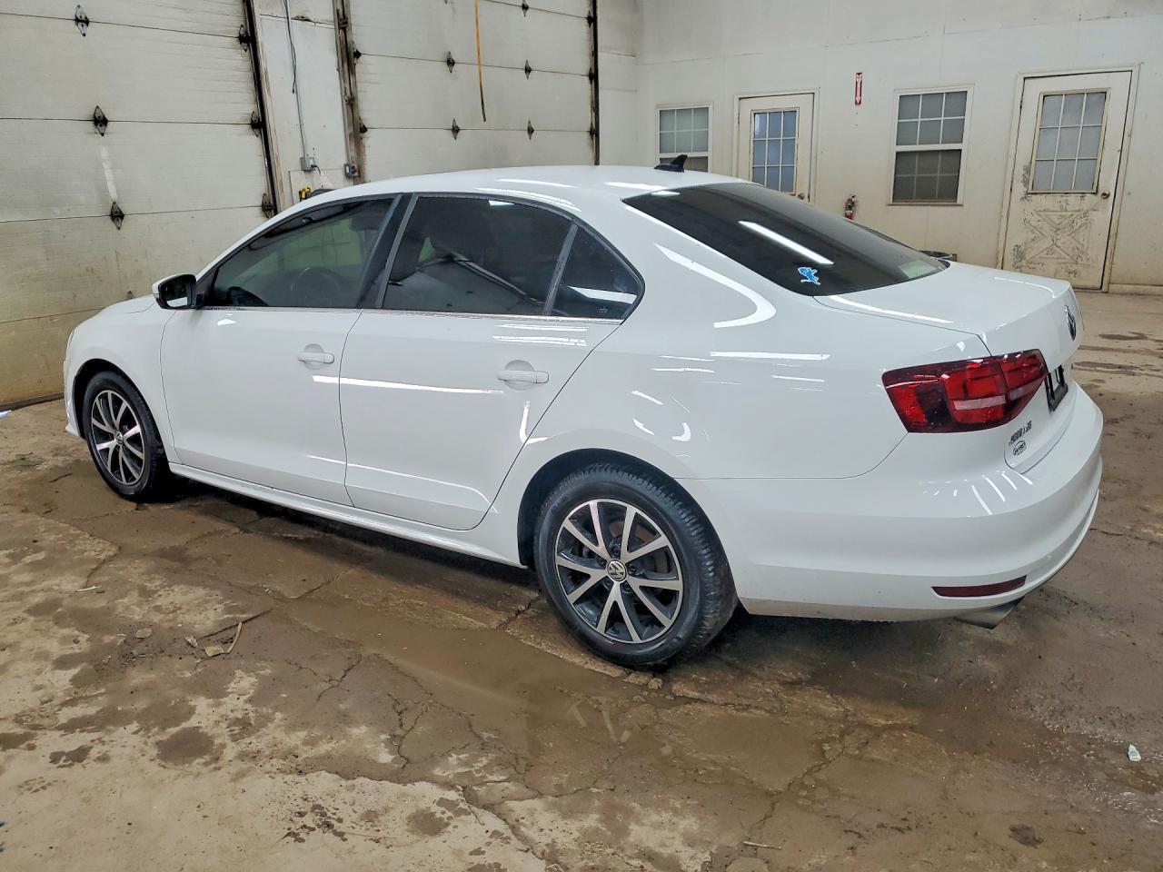 2017 Volkswagen Jetta Se - zdjęcie 2