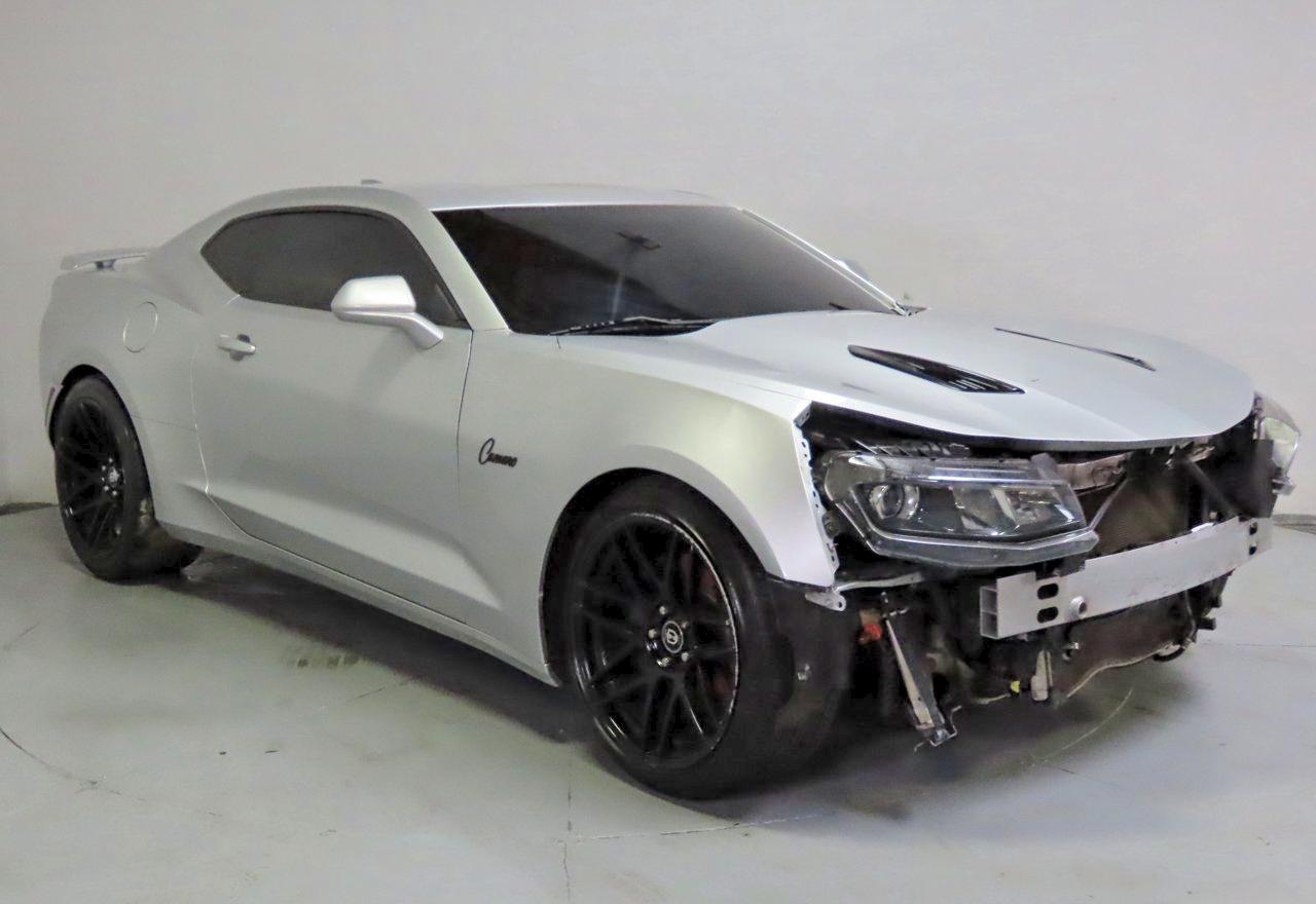 2017 Chevrolet Camaro Ss - zdjęcie główne